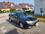 Ford Mondeo Turnier 2,5 V6 Ghia - Ford Mondeo: Ghia V6