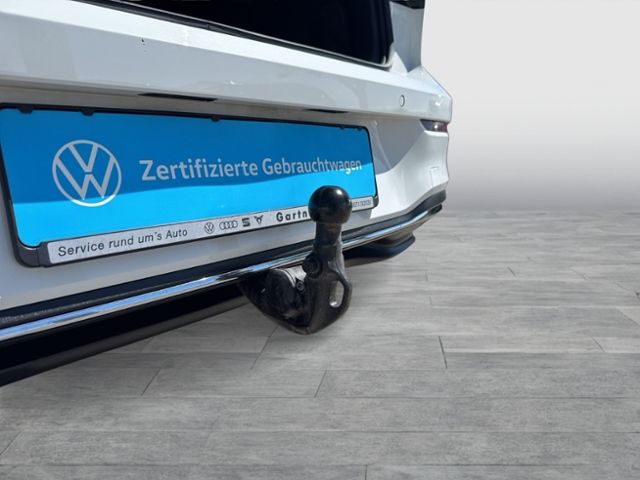 Golf VIII GOAL 2.0 l TDI DSG MATRIX PANO AHK ACC