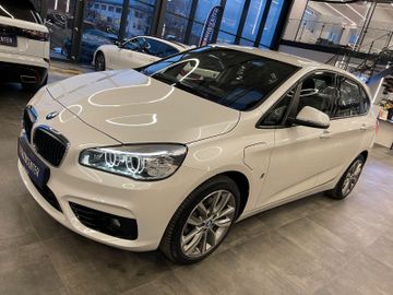 BMW 225 Active Tourer *HEAD-UP*KAMERA*NAVI*ACC*