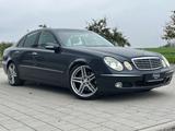 Mercedes-Benz E 500+MEMORYSITZE+LEDER+NAVI+SCHIEBEDACH - Mercedes-Benz E 500 in Stuttgart