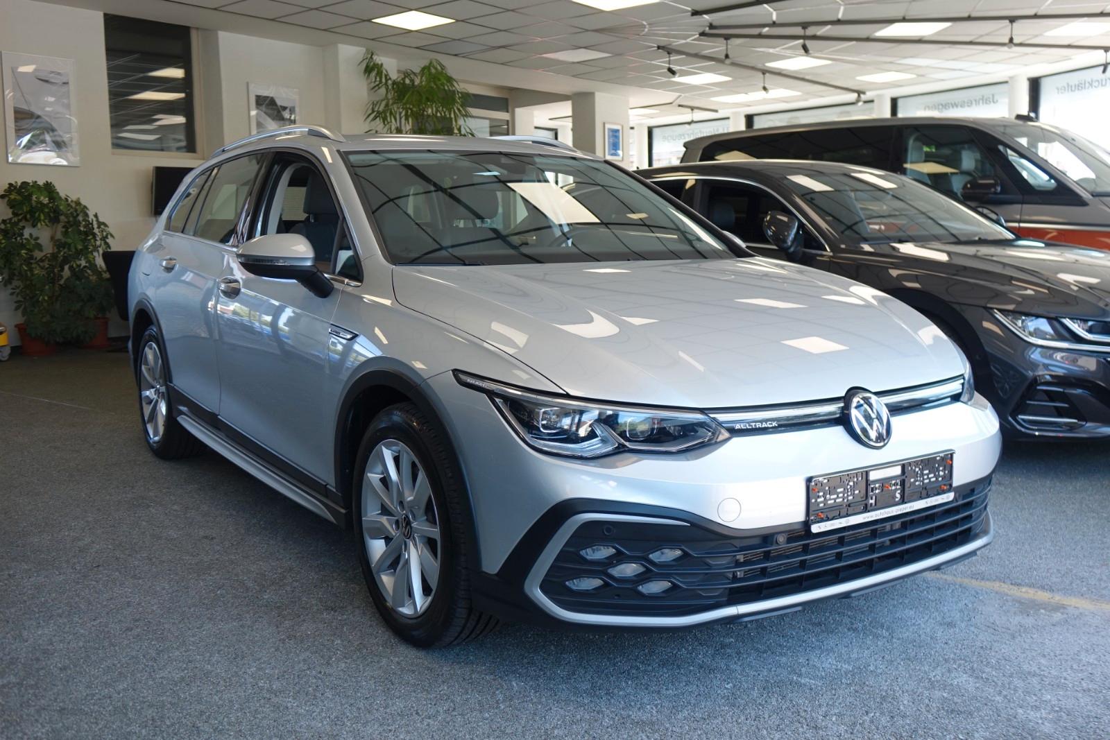 Volkswagen Golf Variant Alltrack 4Motion +AHK+STHZ+Matrix+