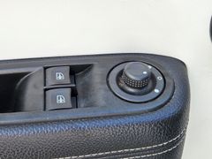 Fahrzeugabbildung Twingo Intens 0.9 TCe 90 EDC  Rückfahrkamera FAC