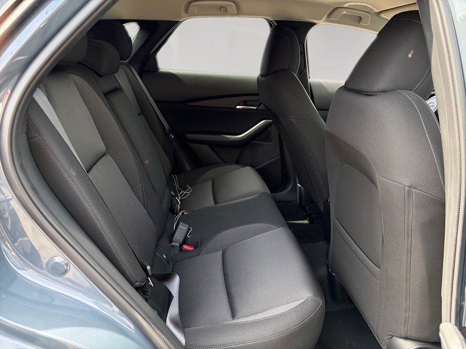 Fahrzeugabbildung Mazda CX-30 2.0 X 186PS Exclusive-Line