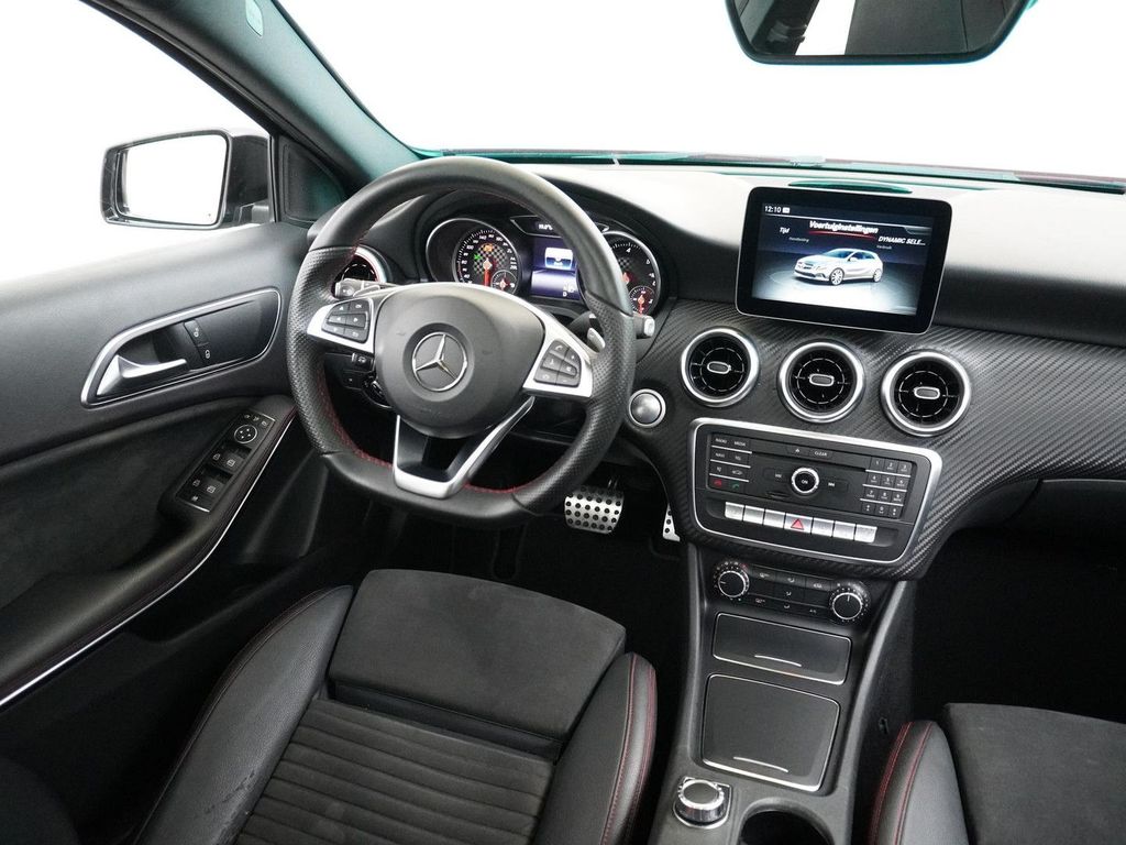 Mercedes-Benz A 220 d A45 Spoiler AMG Styling panorama dach si