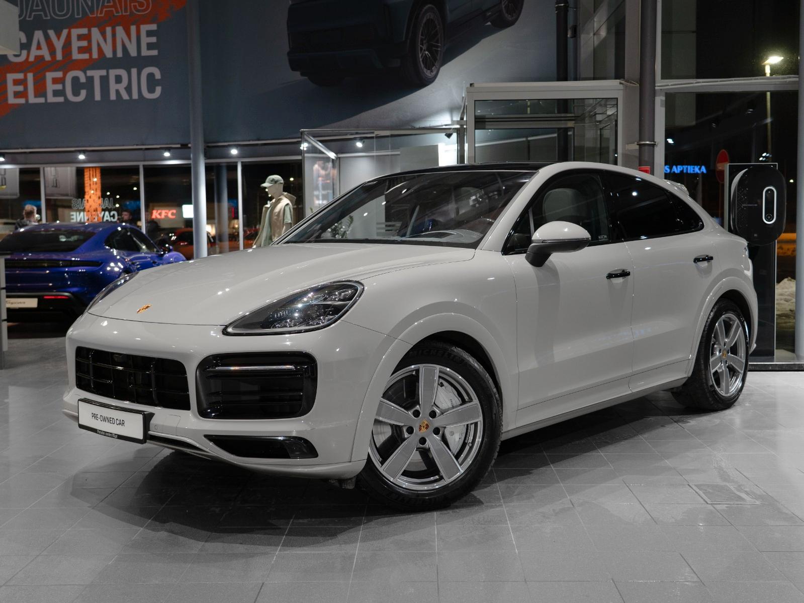 Porsche Cayenne S Coupe 324kW / 440hp 