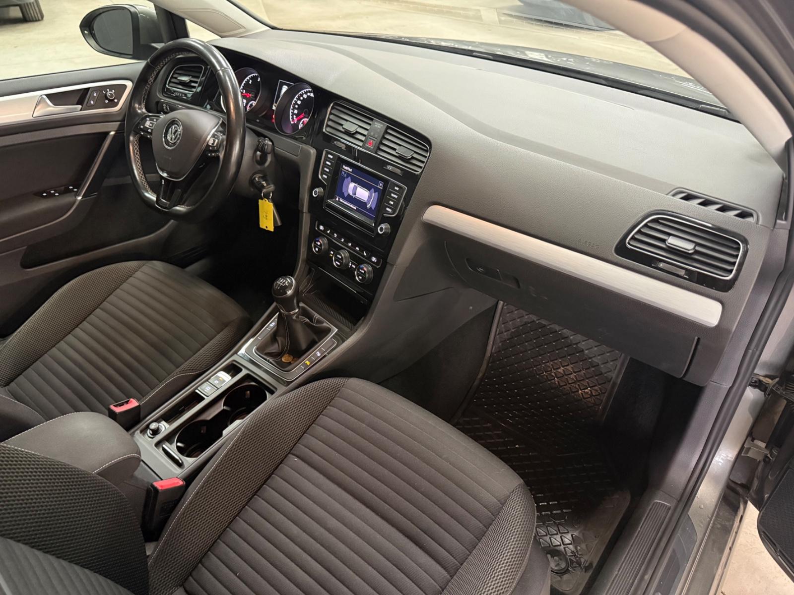 Volkswagen Golf 2015 — photo 7