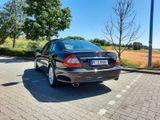 Mercedes-Benz E 280 CDI AVANTGARDE Designo - Mercedes-Benz E 280: Cdi Avantgarde