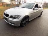 BMW 325i touring Automatik XENON,KLIMA,19 ZOLL, PANO - BMW 325 aus 2005: 325i