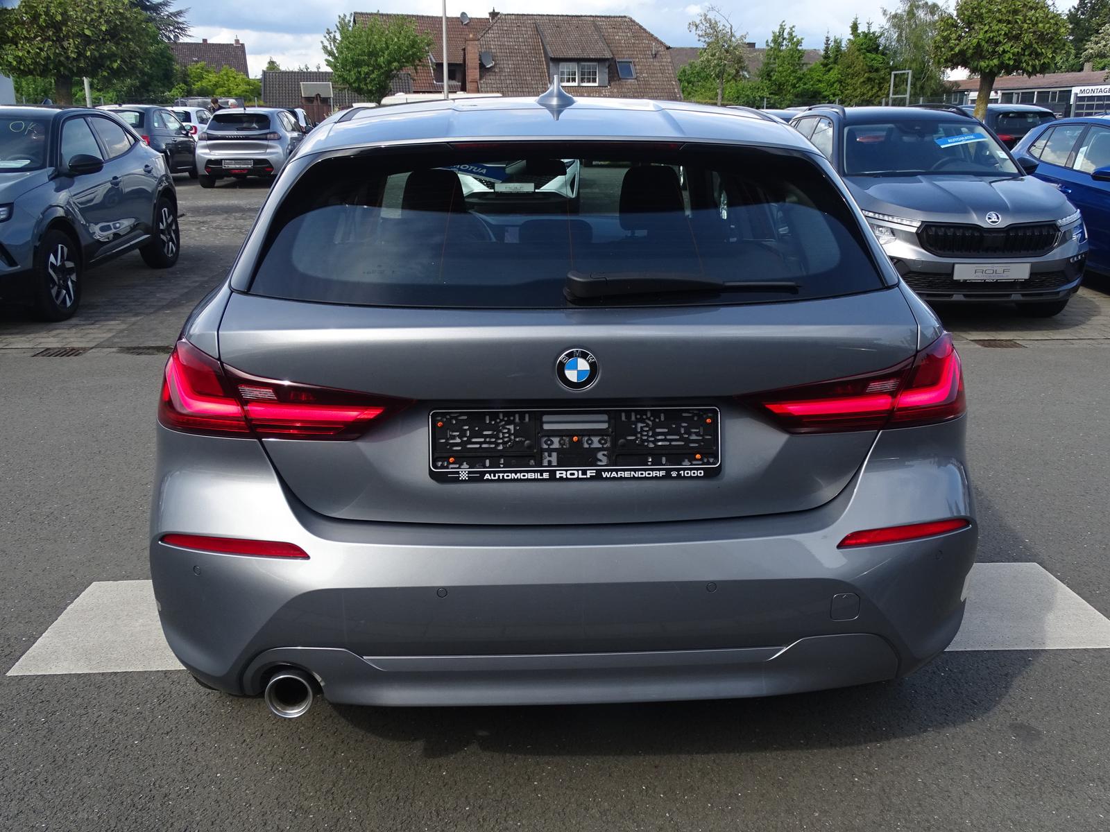 BMW 118i Advantage*STEPTRONIC*LED*NAVI*SHZG*PDC*DAB*