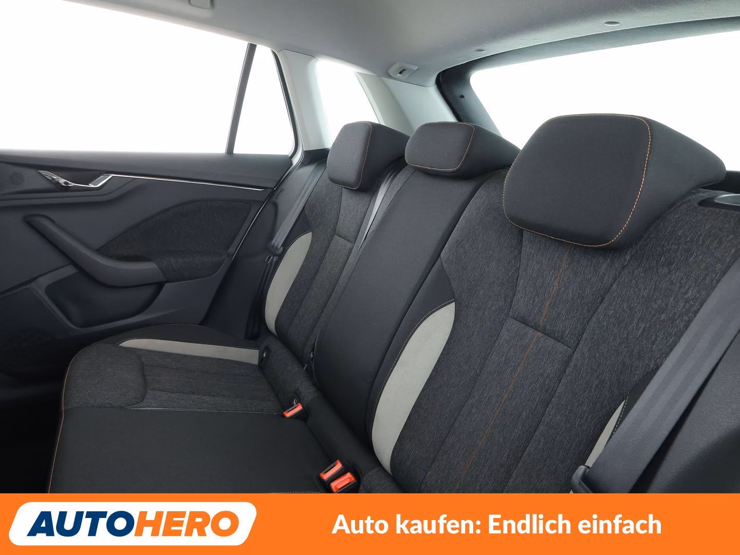 Skoda Kamiq 1.0 TSI Style Aut.*LED*NAVI*TEMPO*PDC*SHZ*