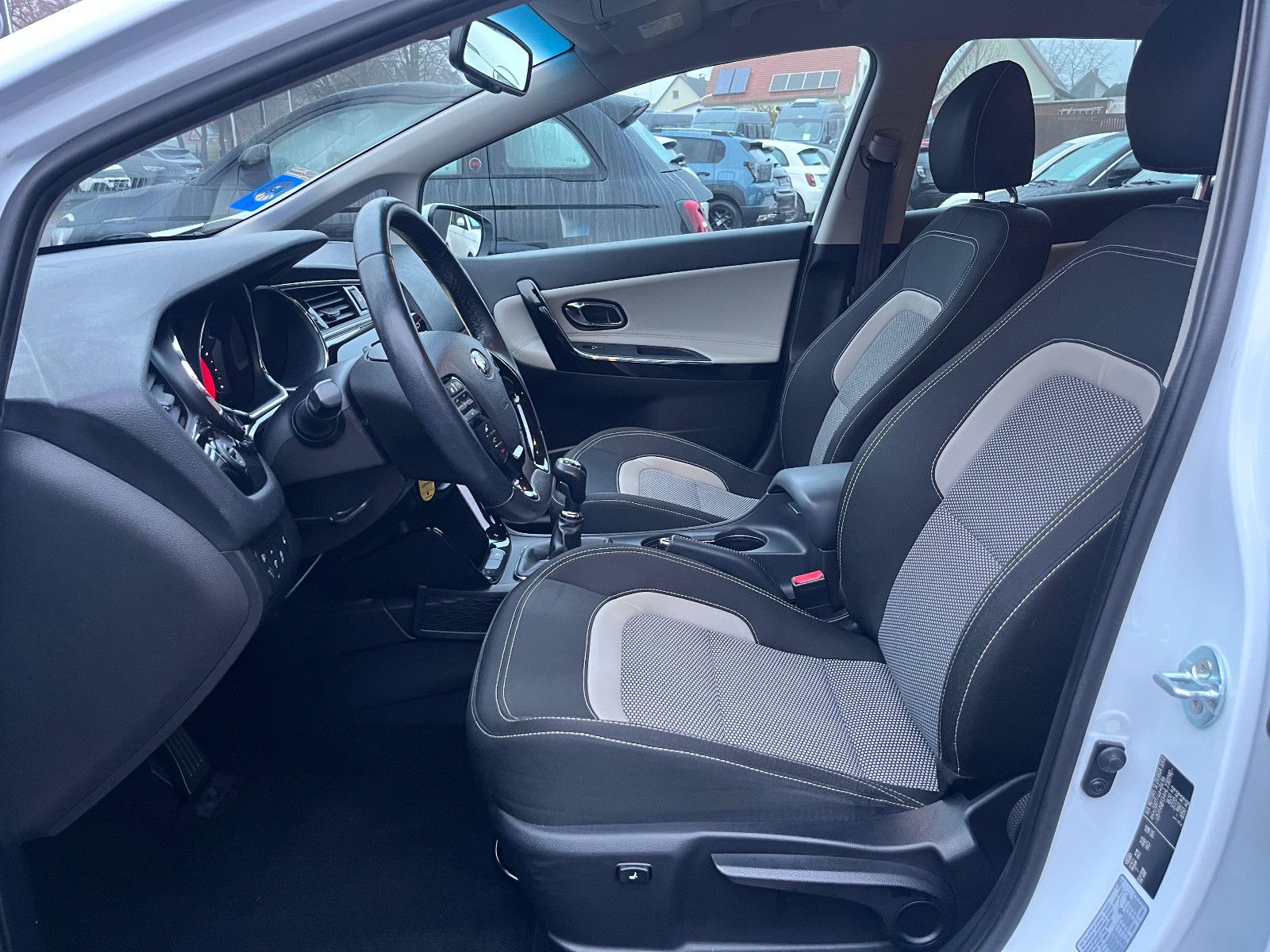 Fahrzeugabbildung Kia cee'd Sportswagon