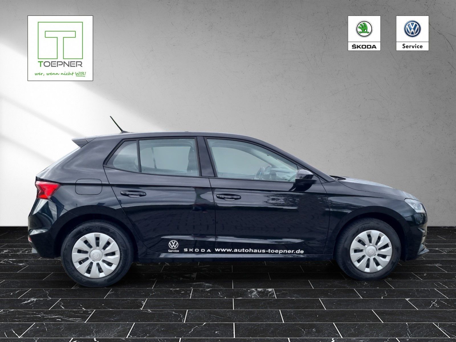 Fahrzeugabbildung SKODA Fabia Essence 1,0 TSI GRA PDC LED SHZ