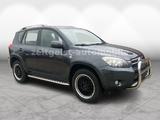 Toyota RAV 4  Sol*AWD*TÜV & SERVICE NEU* - Toyota RAV 4 mit Diesel-Antrieb: Geländewagen