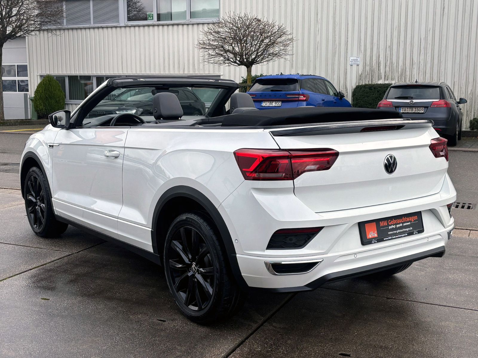 Fahrzeugabbildung Volkswagen T-Roc Cabrio 1.5TSI DSG R-Line ACC KAM LED SHZ