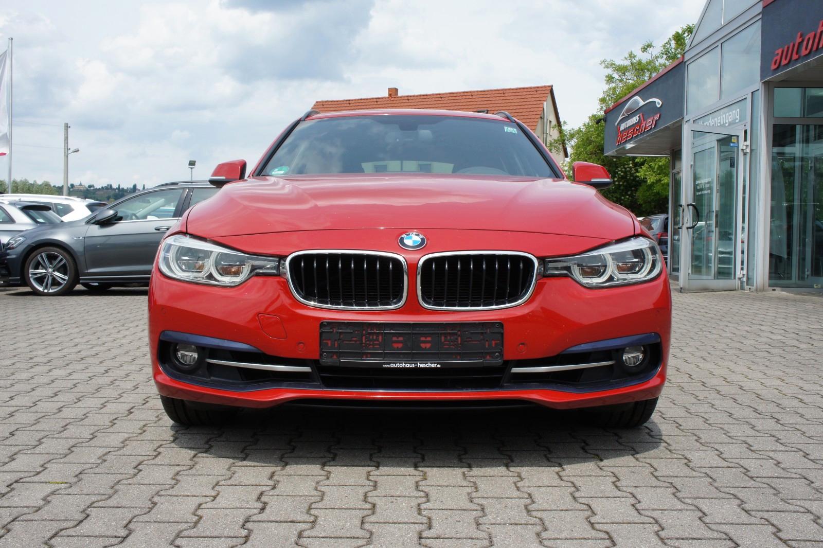 BMW 330d Touring xDrive Sport-Line *LED*1.HAND*AHK*