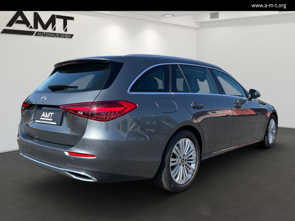 MERCEDES-BENZ C 220