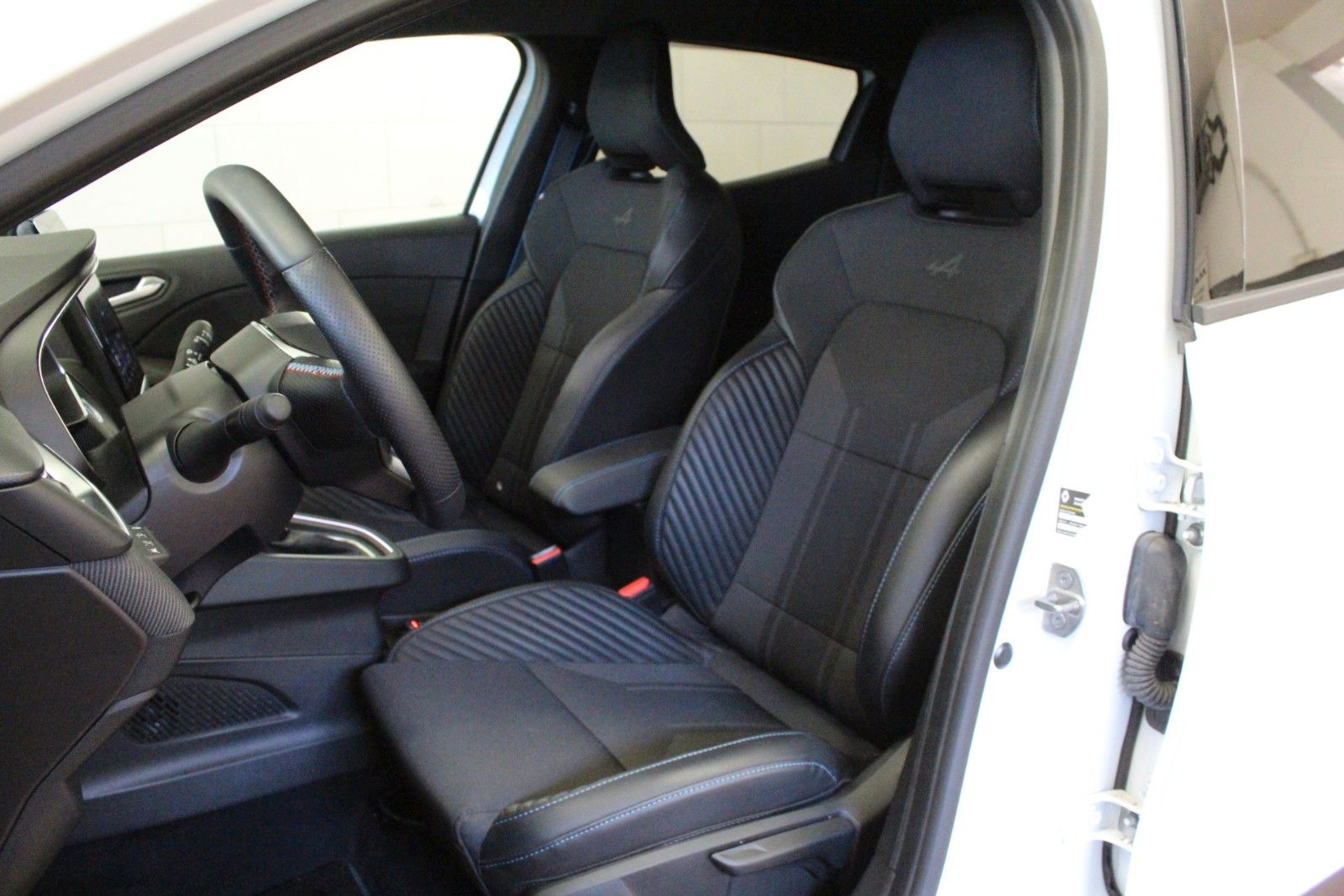Fahrzeugabbildung Renault Clio E-Tech Full Hybrid 145 Esprit Alpine