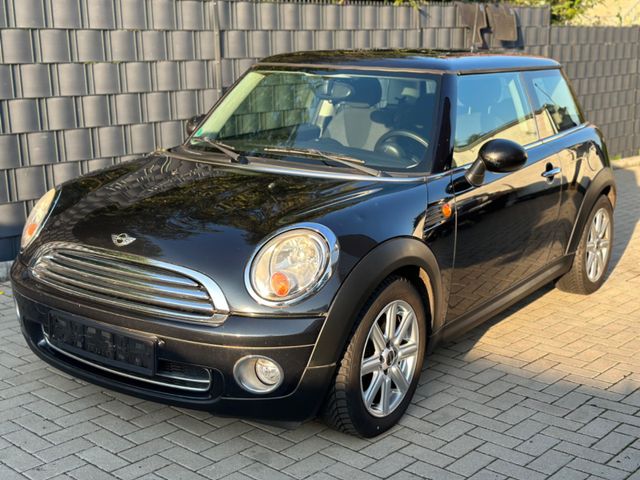 MINI Cooper One 1.6 *ALU*Klima*PANO*SHZ*