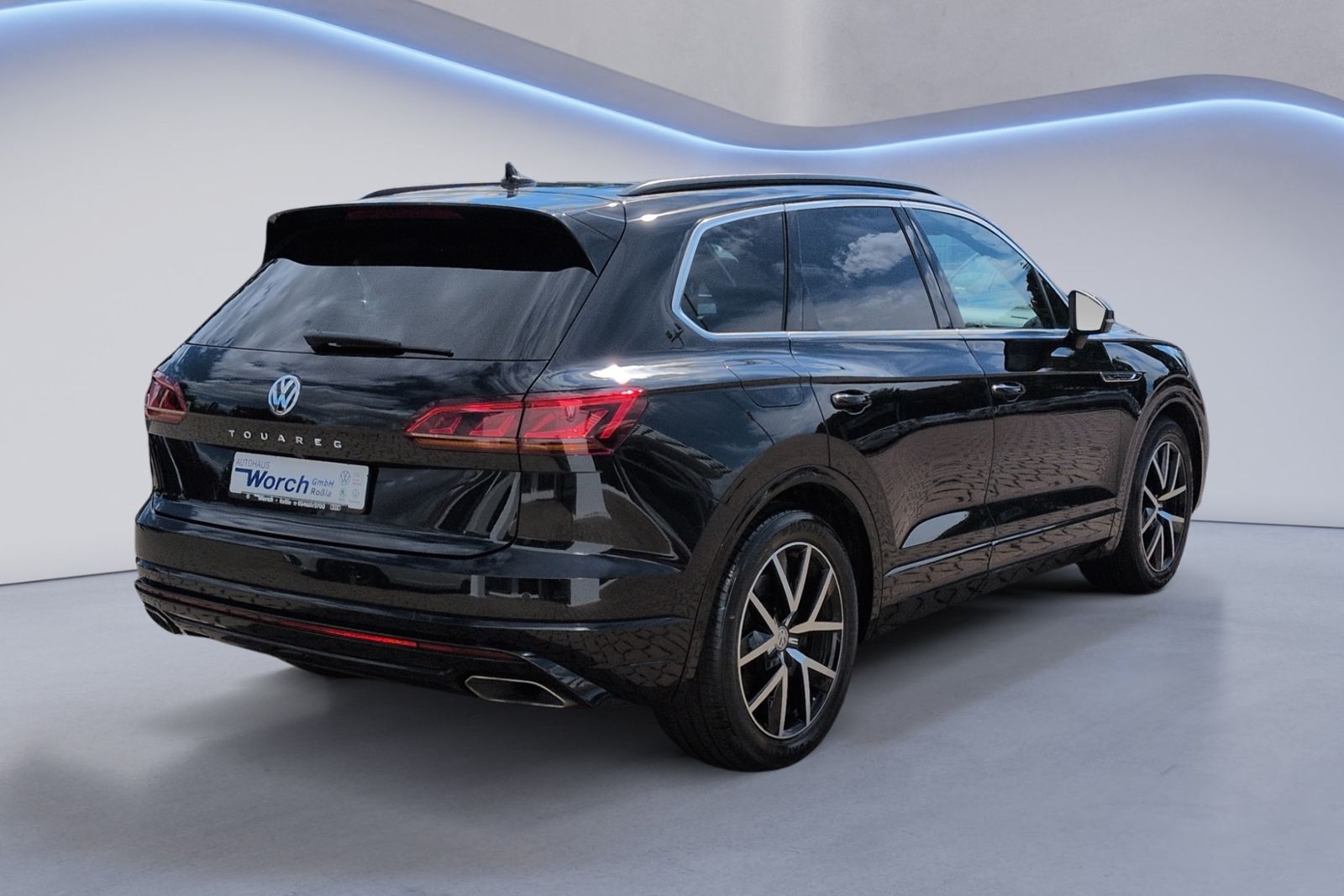 Touareg V8 TDI R Line LEDER+STHZ+AHK+PANO