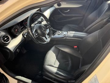 Mercedes E 200 - 7