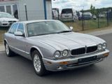 Jaguar XJ8 3.2 V8 Executive 237PS Automatik Vollleder - Jaguar XJ8 aus 2000