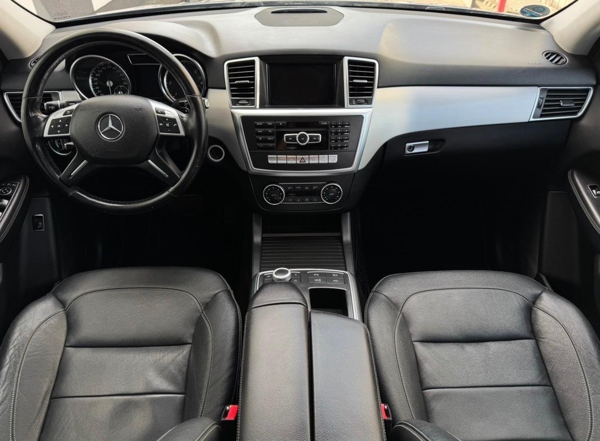 Mercedes-Benz ML 350 CDI BlueTec 4Matic NAVI,AHK,LEDER,XENON