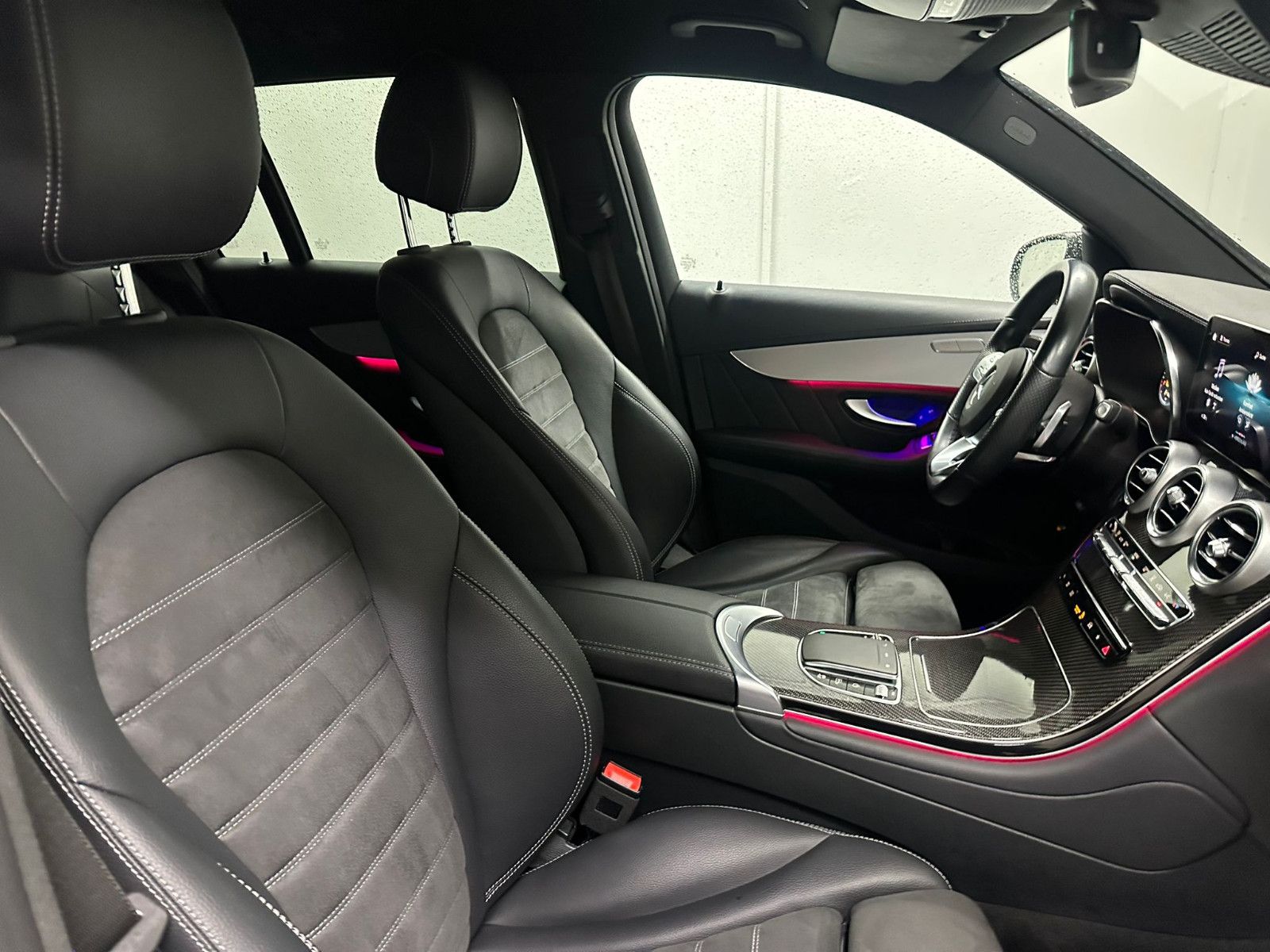 Fahrzeugabbildung Mercedes-Benz GLC 220 d 4MATIC *AMG-LINE*NIGHT*360*