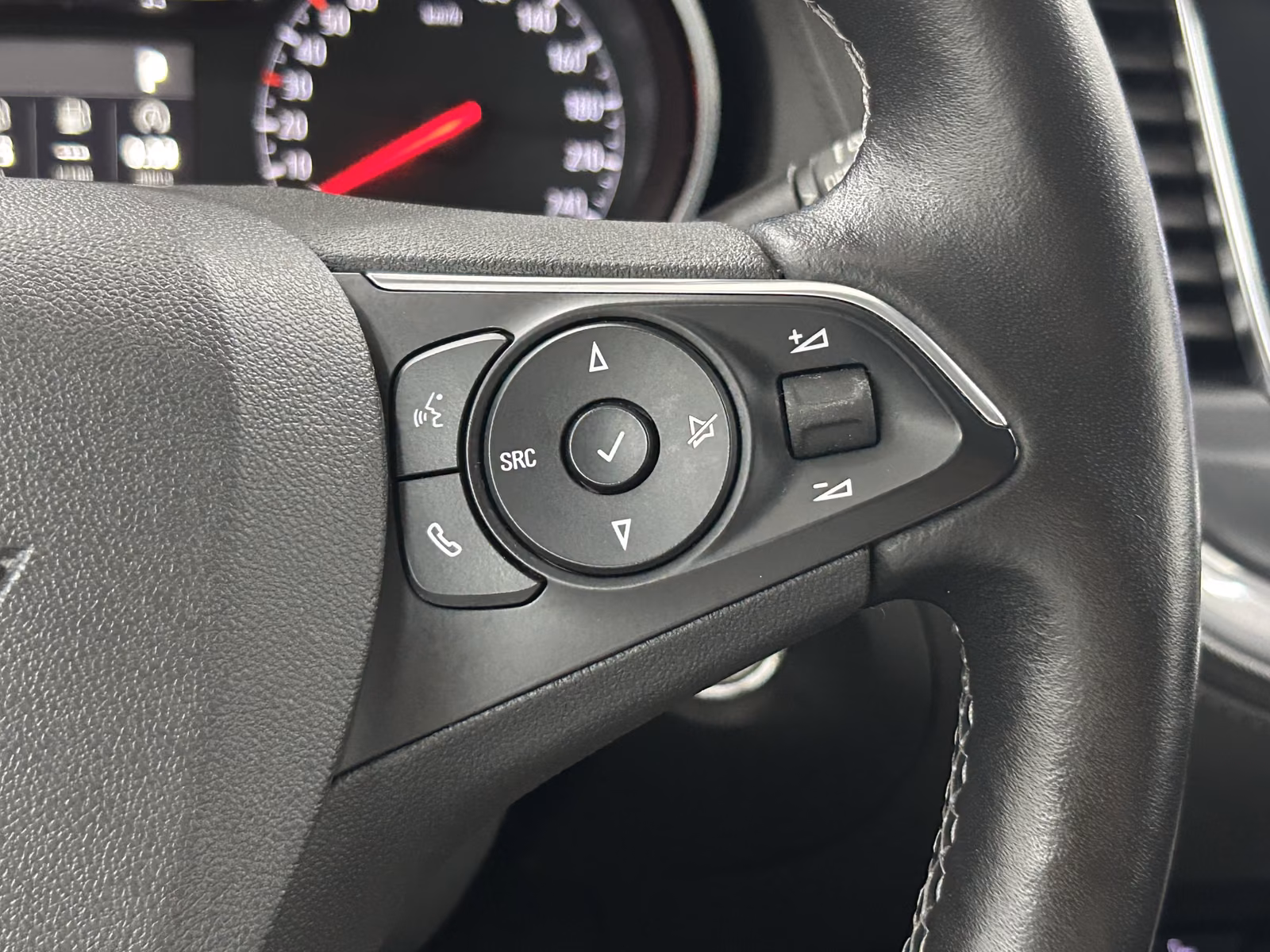 Opel Grandland X Ultimate+Ahk+LED+360°Kam+Sitzhz.