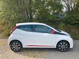 Toyota Aygo Automatik | 1. Hand | Rückfahrkamera - Toyota Aygo (X) in Lübeck