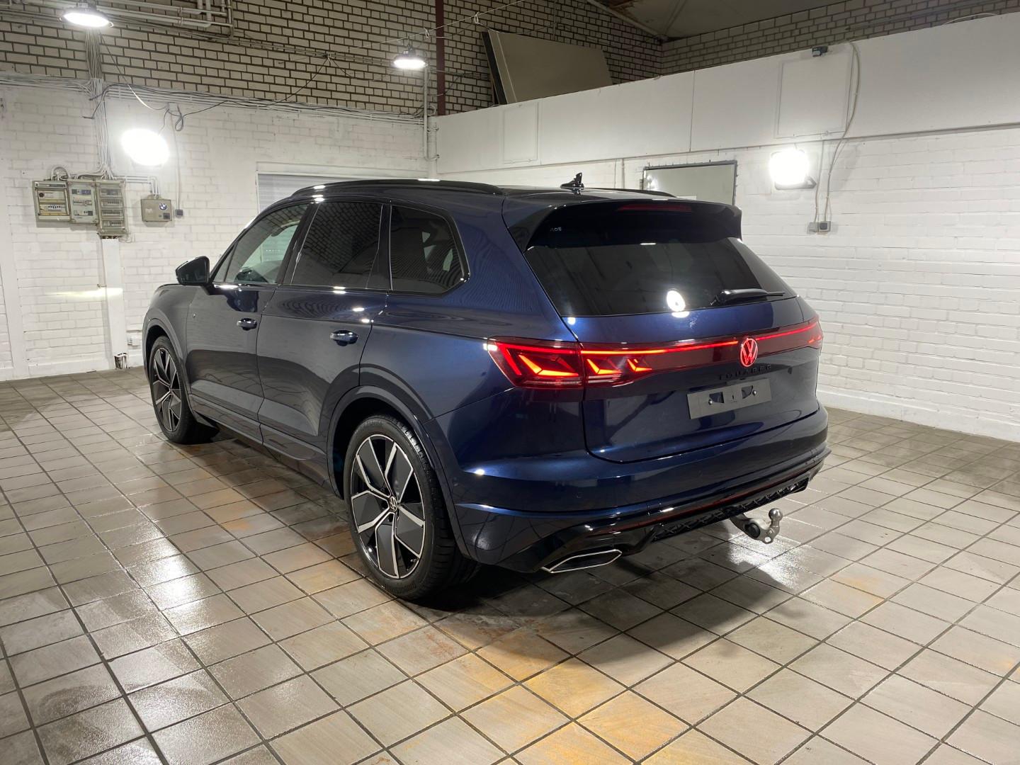Volkswagen Touareg 3.0 TDI 4Motion R-Line STANDHZG/PANO/HUD