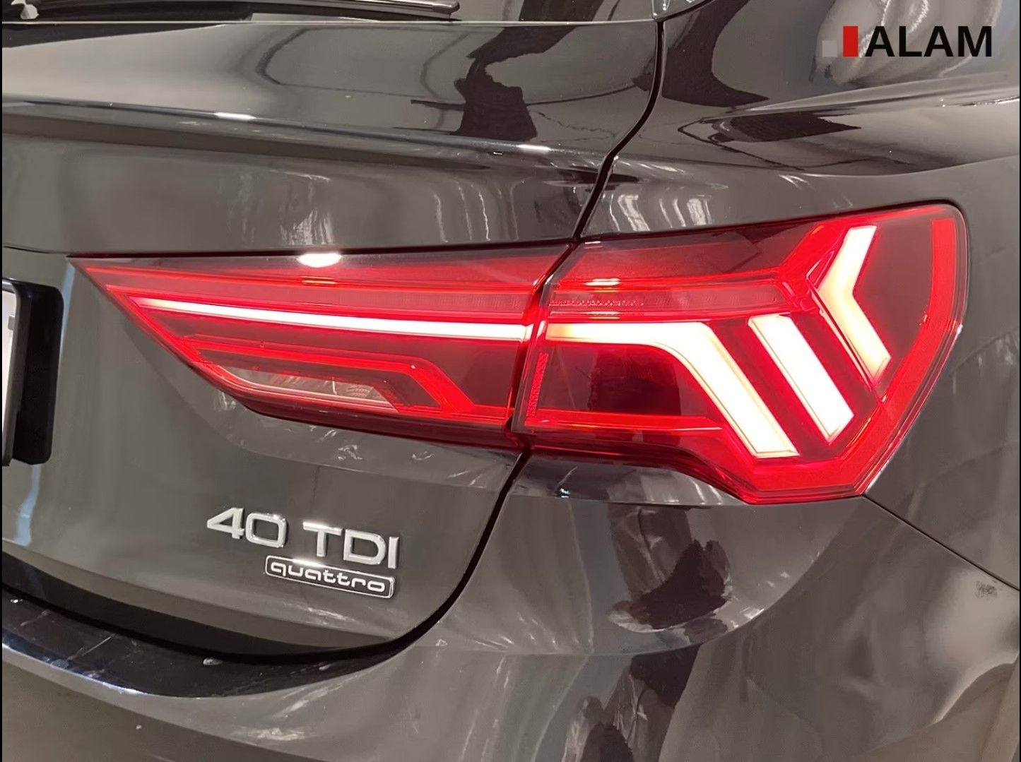 Audi Q3 SB 40 TDI quattro S line ACC AHK LED RFK ViCo foto 11