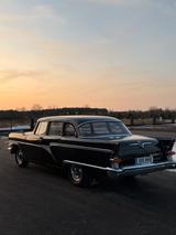 Andere Gaz 13 Chaika - Andere: Gaz
