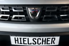 DACIA Duster II 1.3 TCe Extreme 2WD*EDC*Navi*LED*RFK*