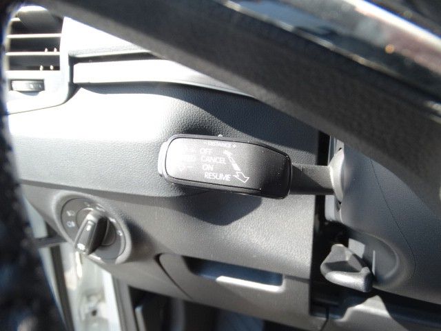 ŠKODA Karoq Karoq Tour 1.5 TSI DSG – Bild 11 von 20