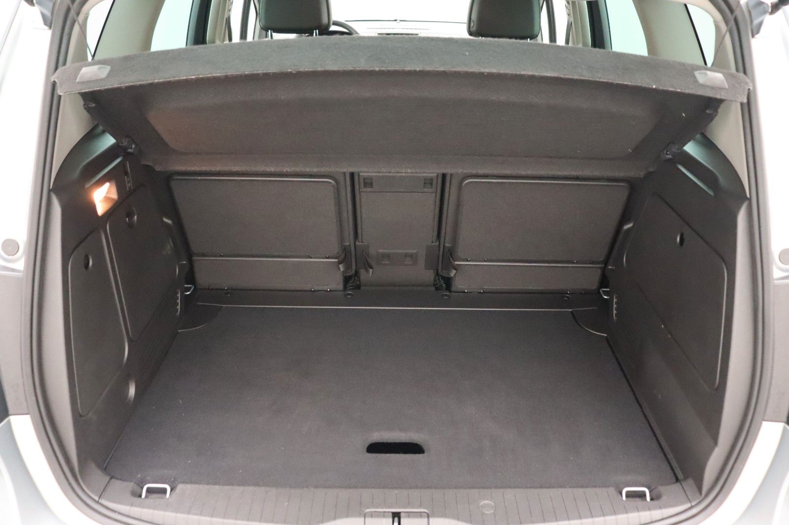 Fahrzeugabbildung Opel Meriva 1.4 "150 Jahre Opel" Automatik