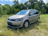 Volkswagen Touran 1.6 TDI DSG Highline Highline