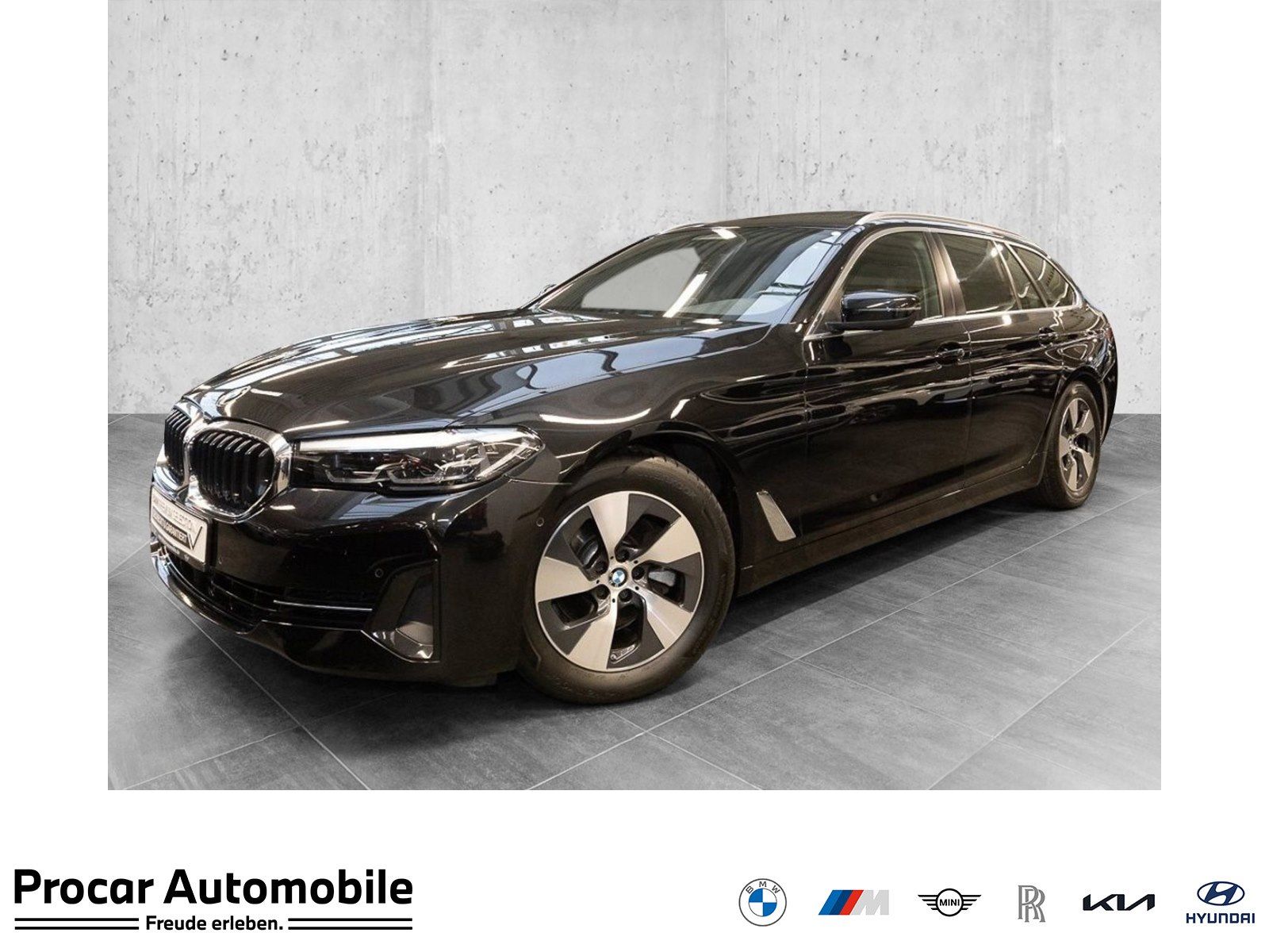 BMW 520d xDrive A DAB LED WLAN Pano.Dach RFK Shz