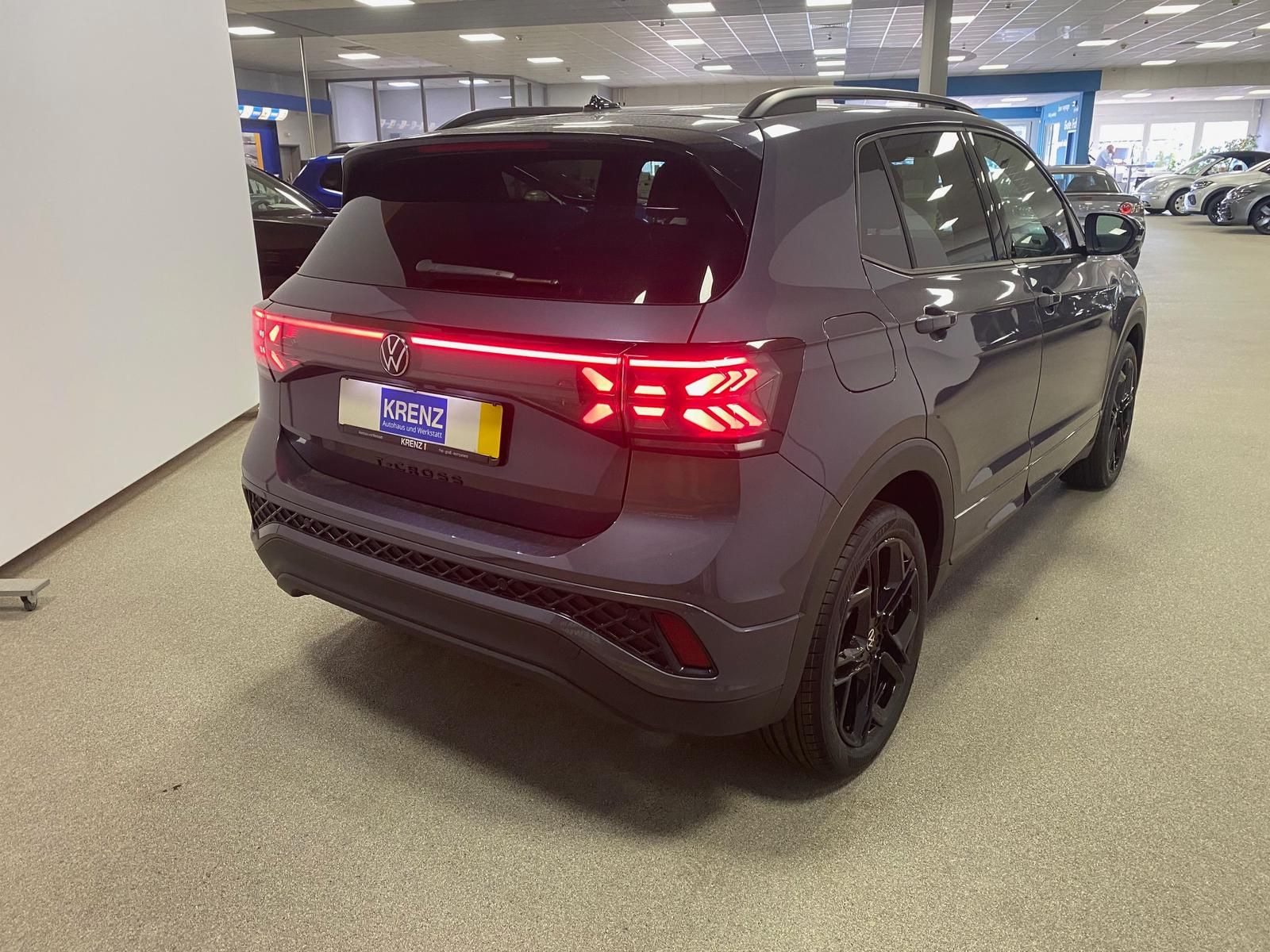 Fahrzeugabbildung Volkswagen T-Cross 1.0 TSI DSG R-Line BLACKSTYLE+MATRIX+AHK