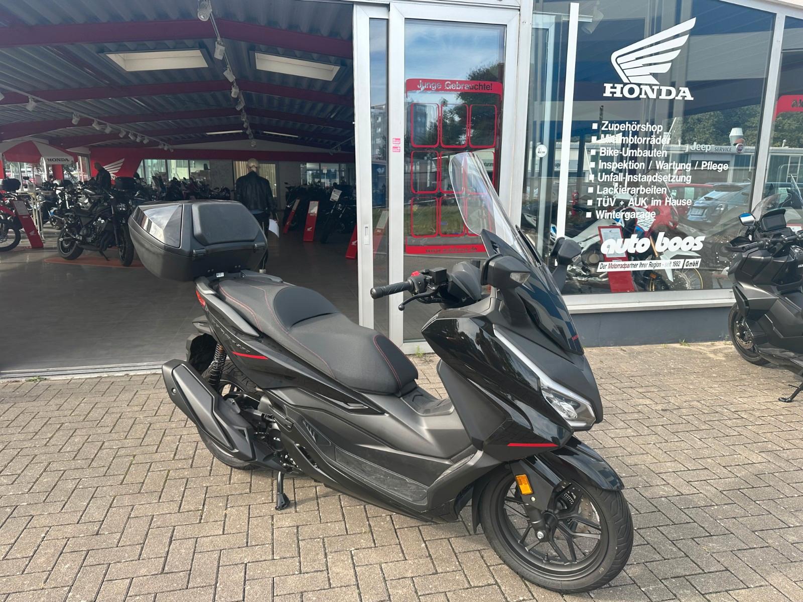 Honda Forza 350   Special Edition 2026