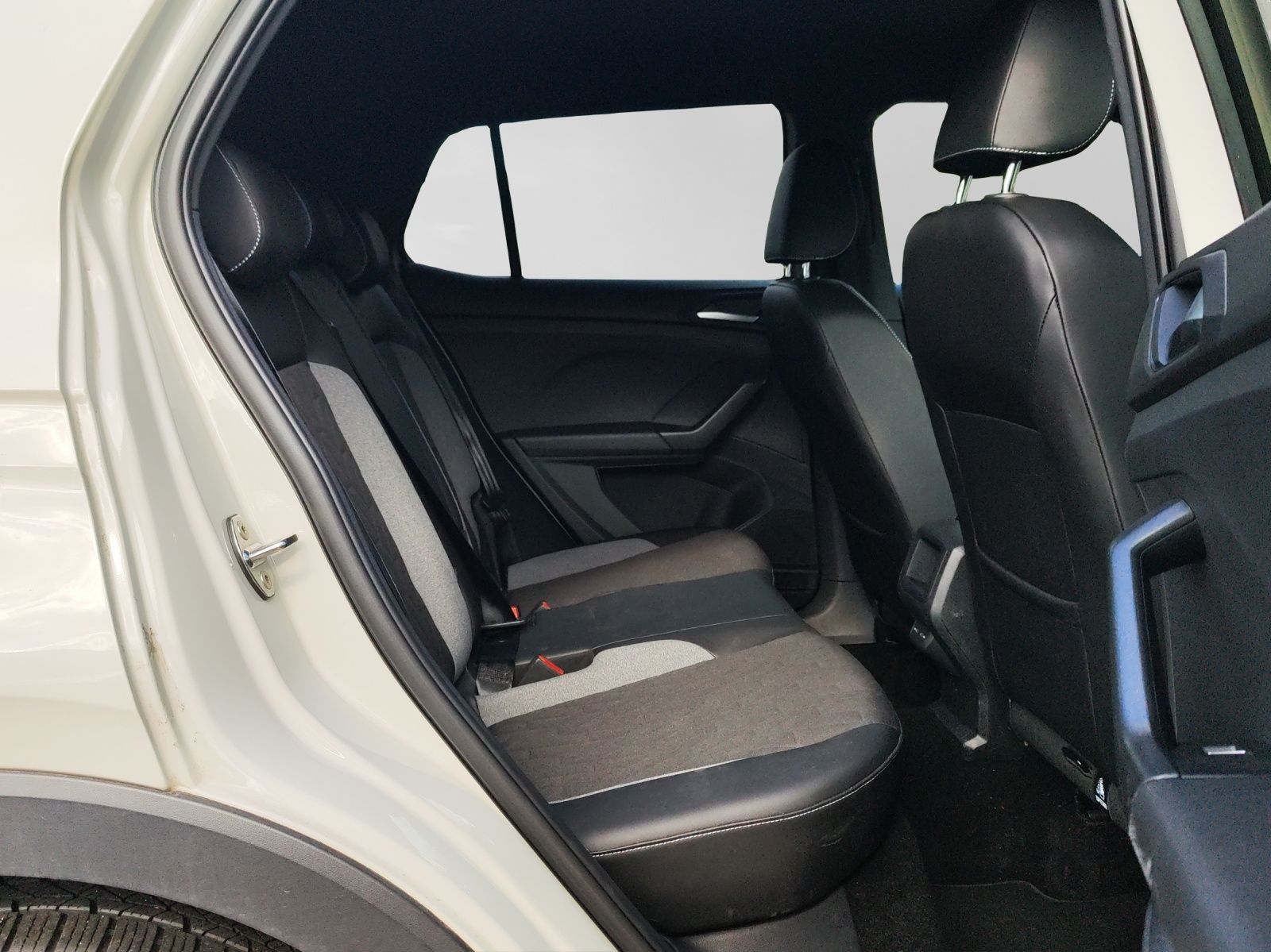 Volkswagen T-Cross - Bild 6