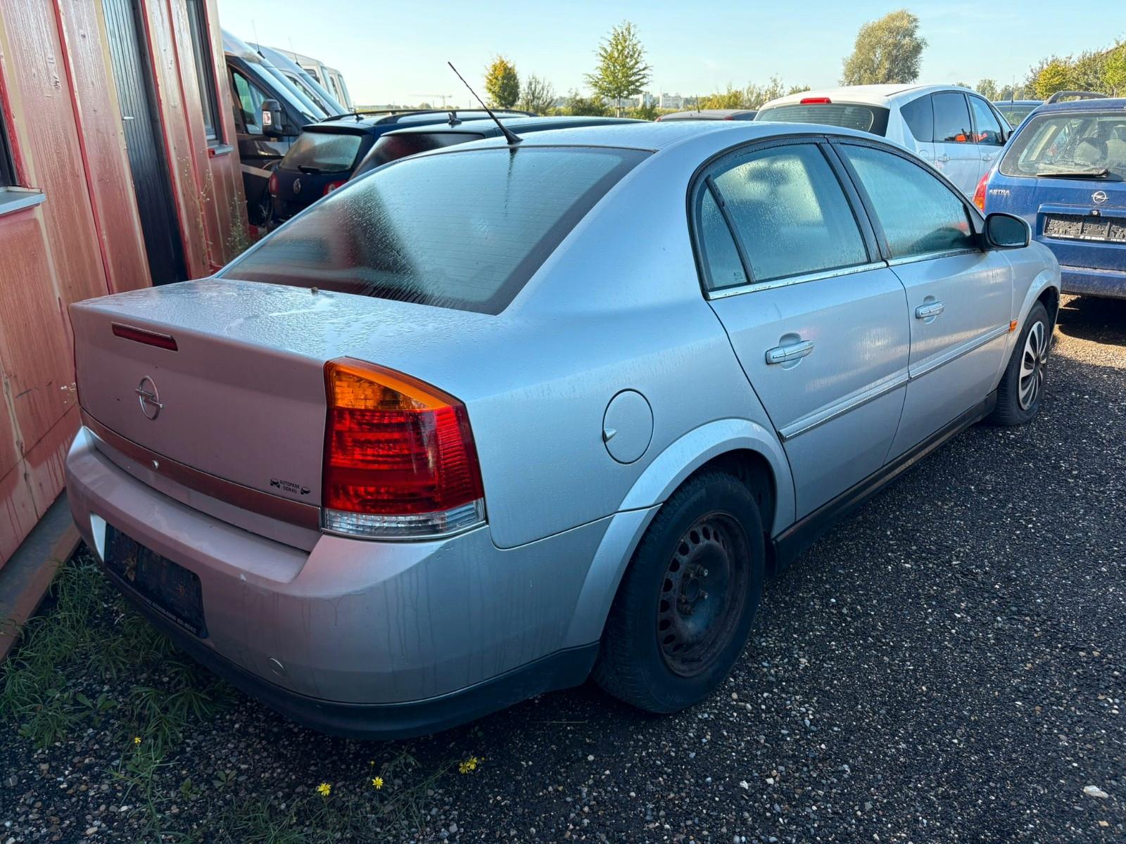 Opel Vectra 2.2 16V Comfort