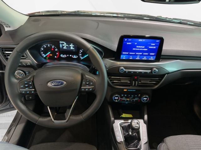 Focus Active EcoBoost 1.0+Navi+LED+Apple CarPlay