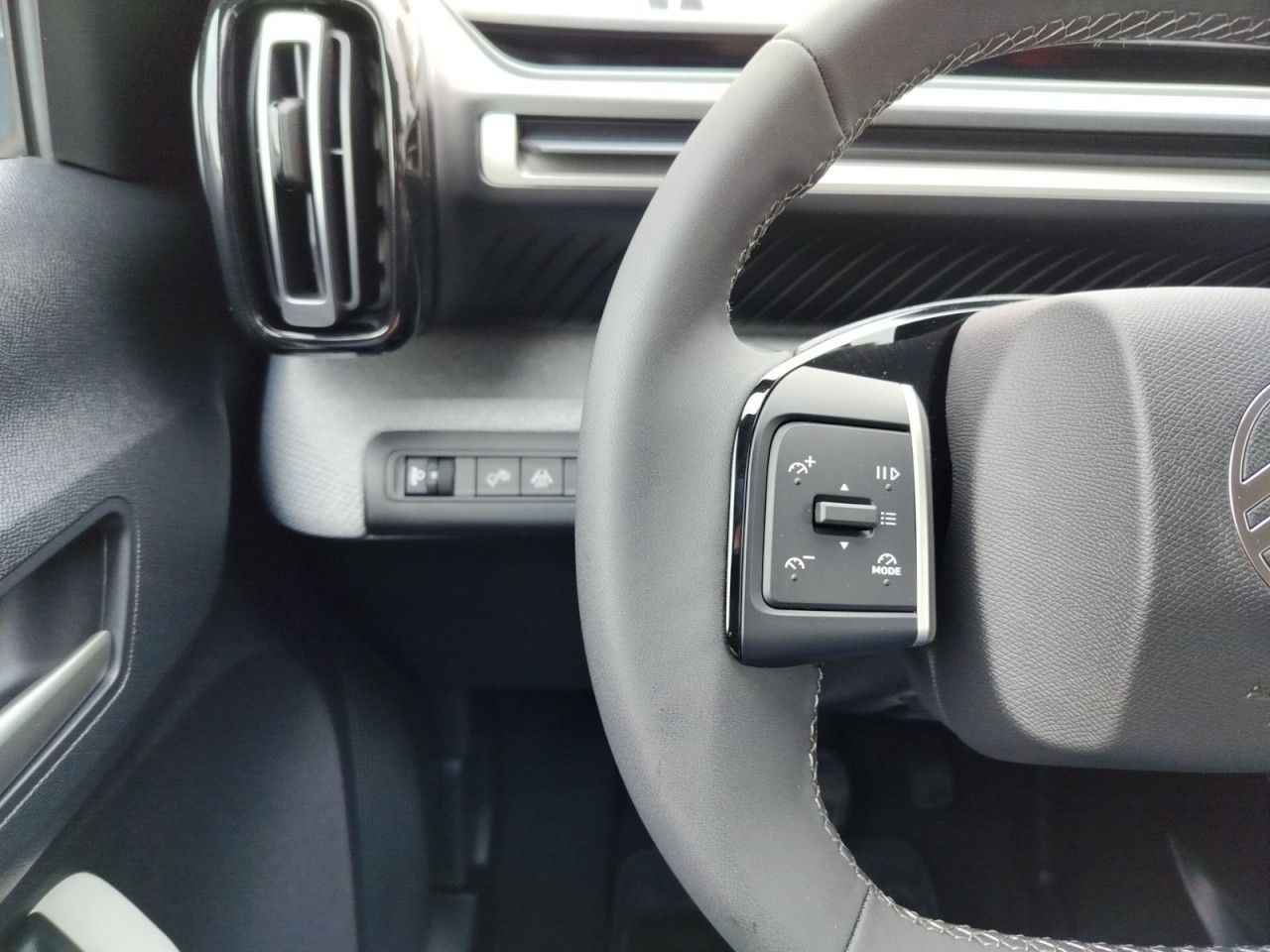 Fahrzeugabbildung Citroën ë-C3 113 MAX