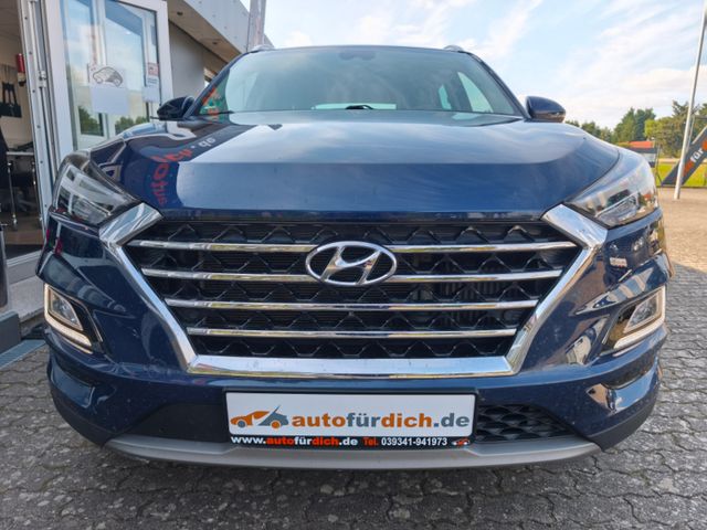Hyundai Tucson Premium*Autom*LED*Kamera*Navi*PDC*SHZ*