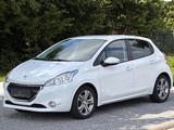 Peugeot 208 Active/Navigation/Tempomat/EUR5/TÜV Neu - Peugeot 208 in Mannheim