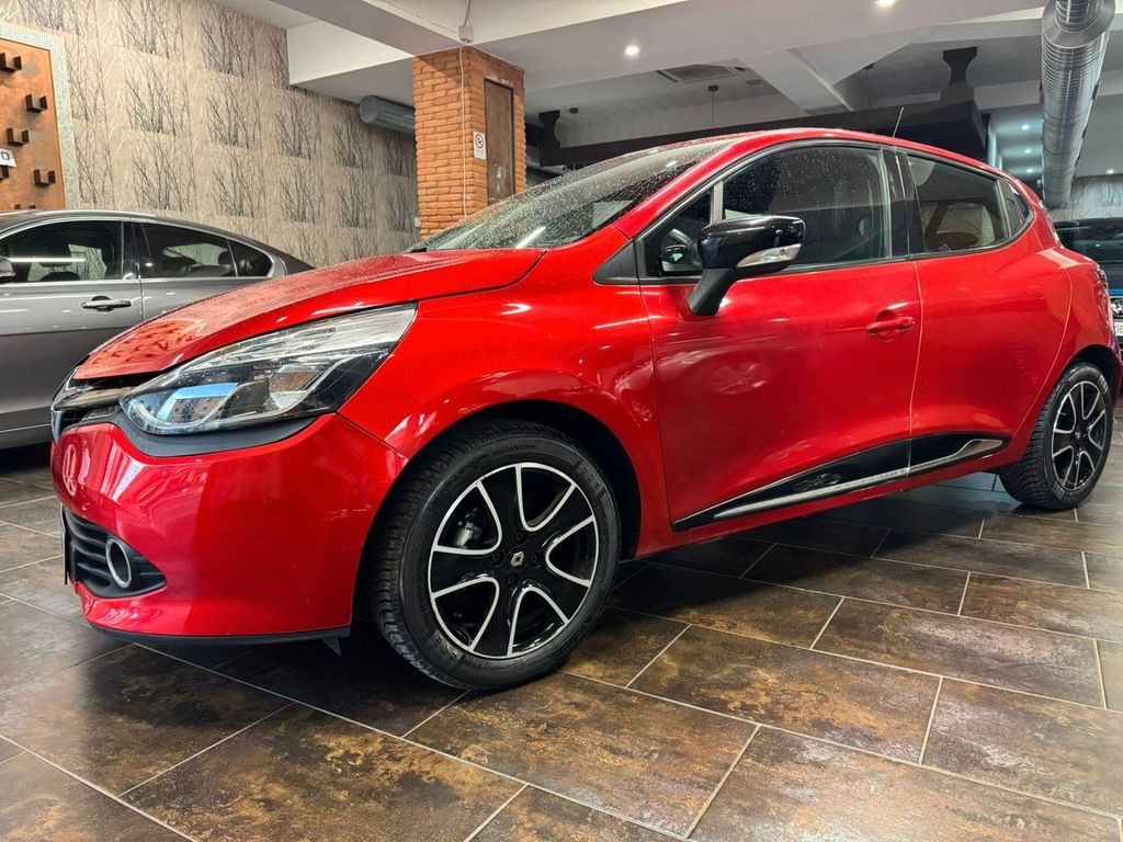 Image of Renault Clio