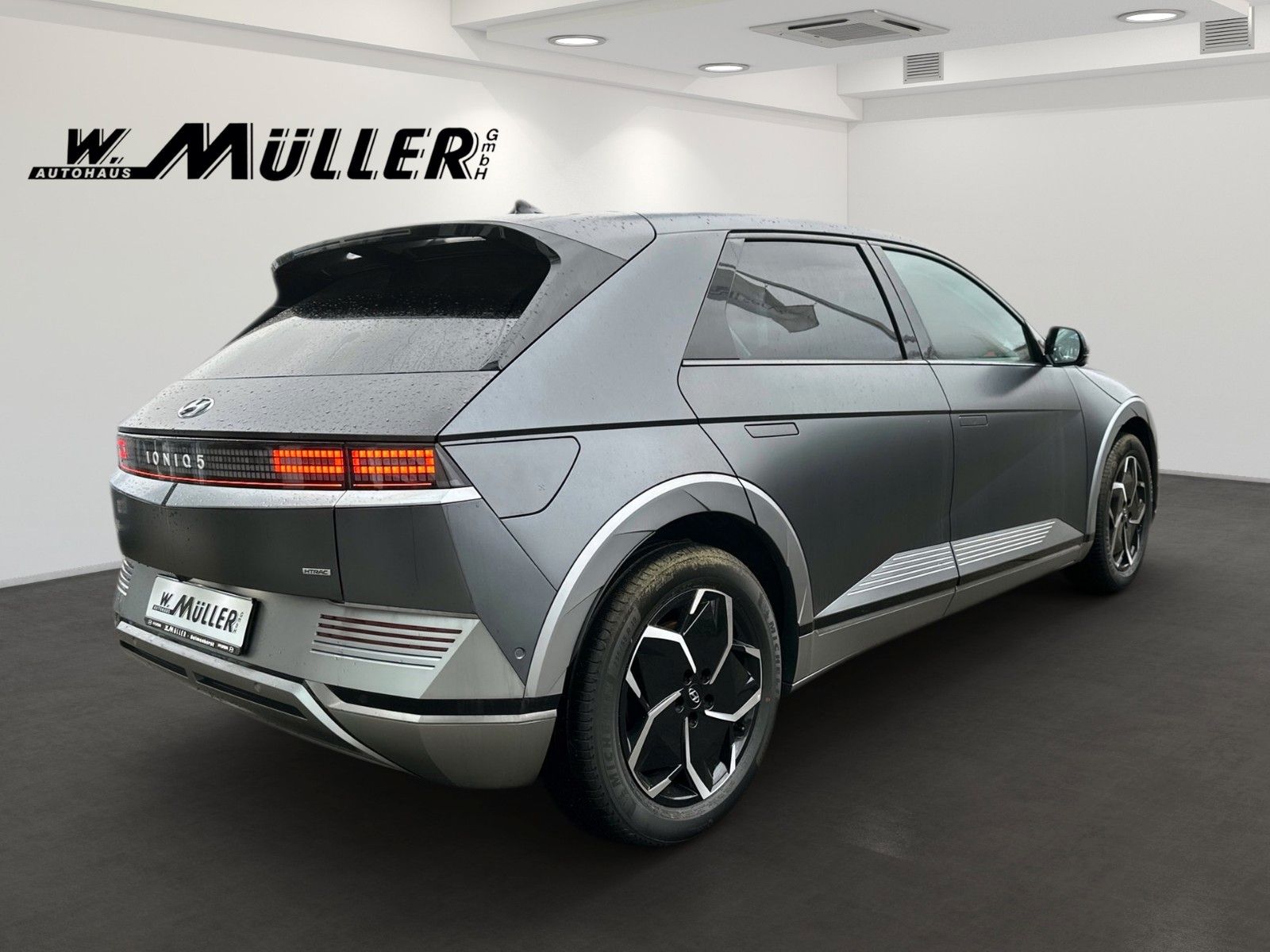 Fahrzeugabbildung Hyundai IONIQ 5 Uniq Elektro *ALLRAD*