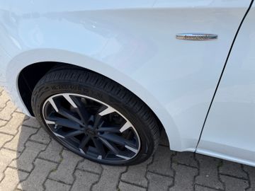 Mercedes V 250 - 12