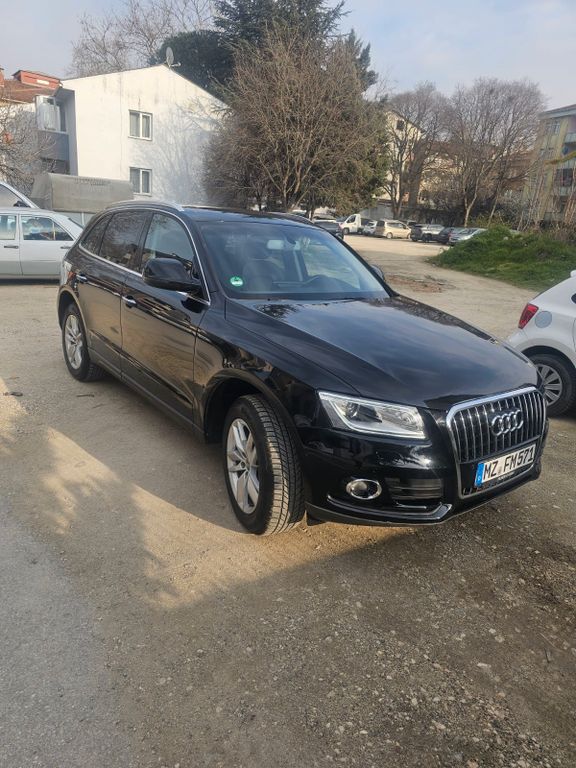 Image of Audi Q5