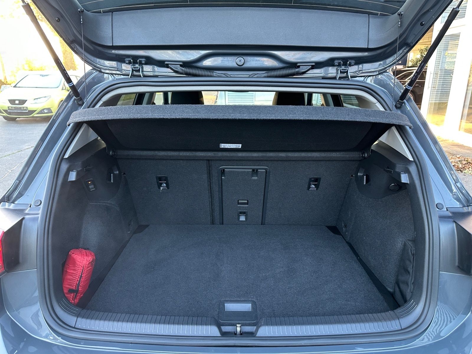 Volkswagen Golf - Bild 9